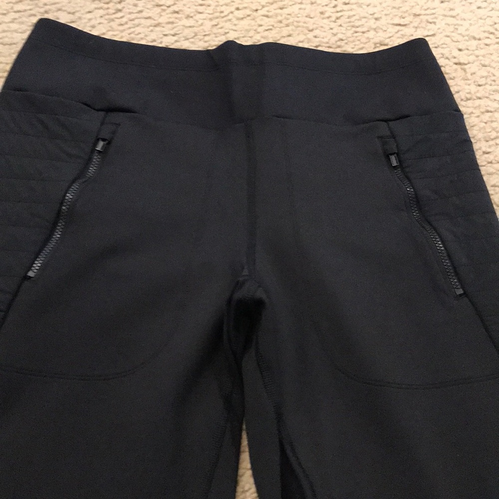 Athleta  hybrid fleece jogger size M